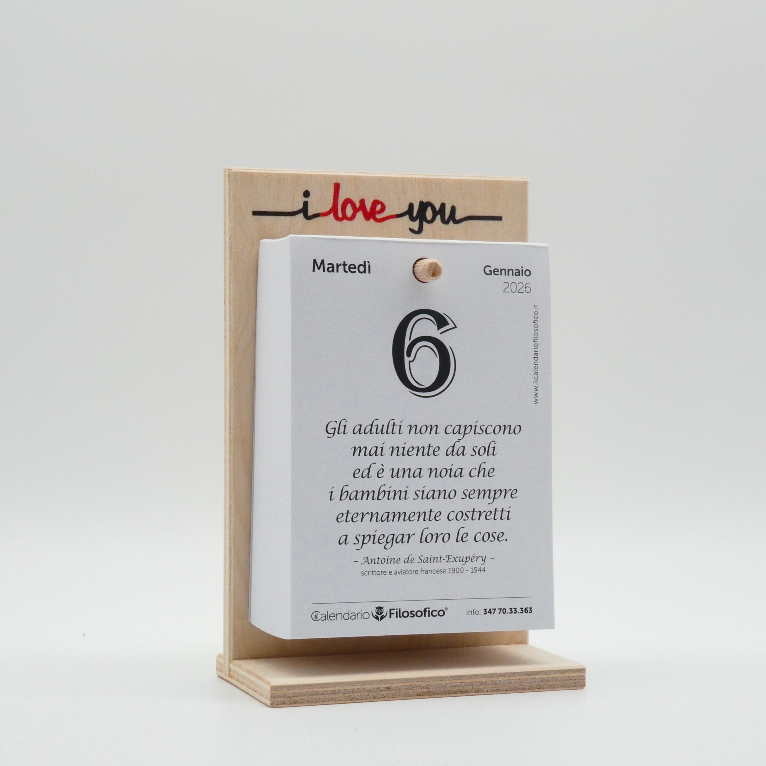 CALENDARIO FILOSOFICO 2026 - A6 PICCOLO 10 x 14 CM - CON SUPPORTO IN LEGNO SERIGRAFATO