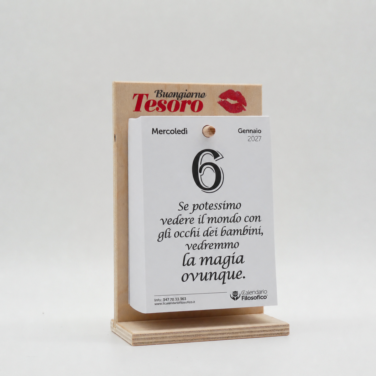 CALENDARIO FILOSOFICO 2027 - A6 PICCOLO 10 x 14 CM - CON SUPPORTO IN LEGNO SERIGRAFATO