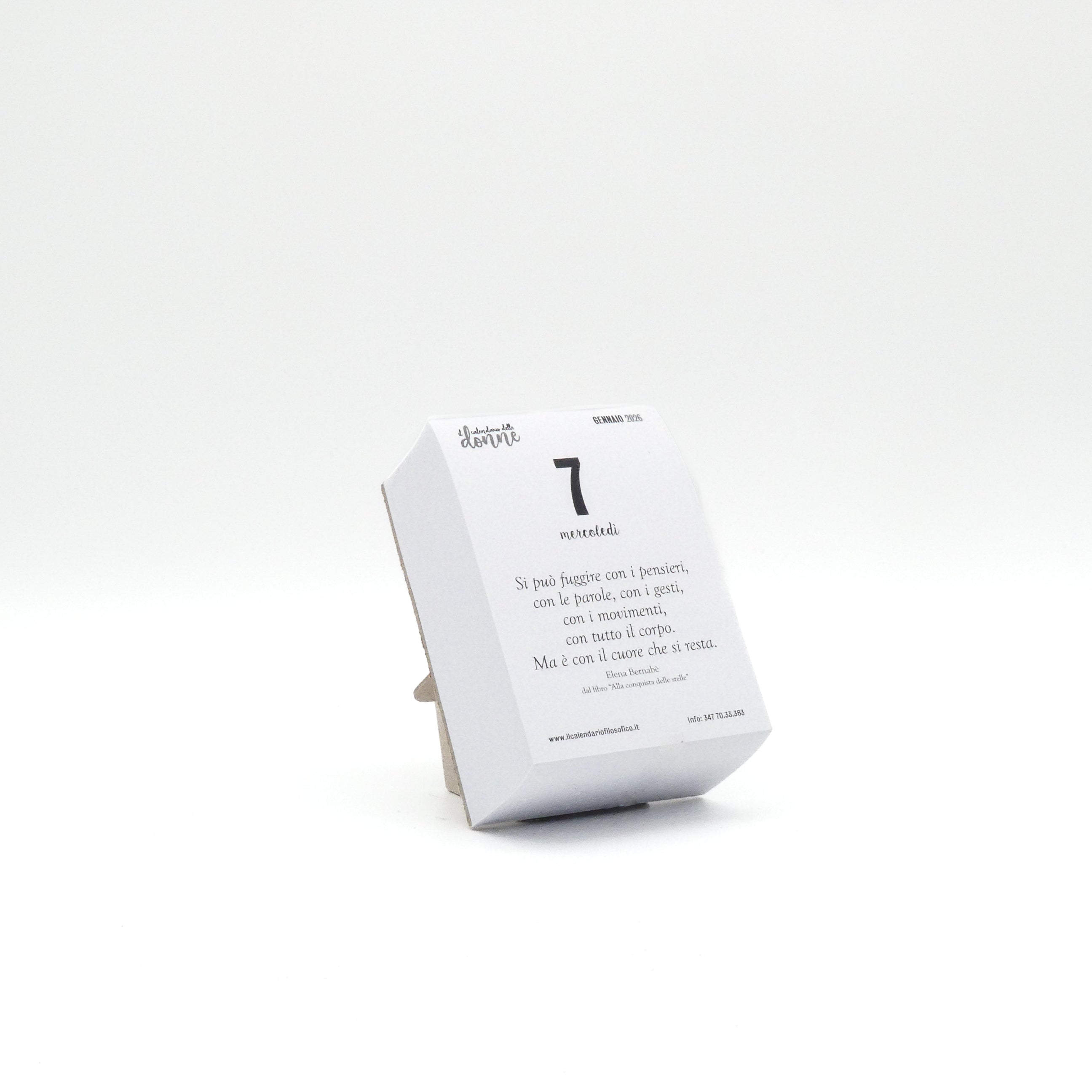 CALENDARIO DELLE DONNE 2027 - A7 MIDI 7,4 x 10,5  CM - SUPPORTO IN CARTONE E SCATOLA REGALO