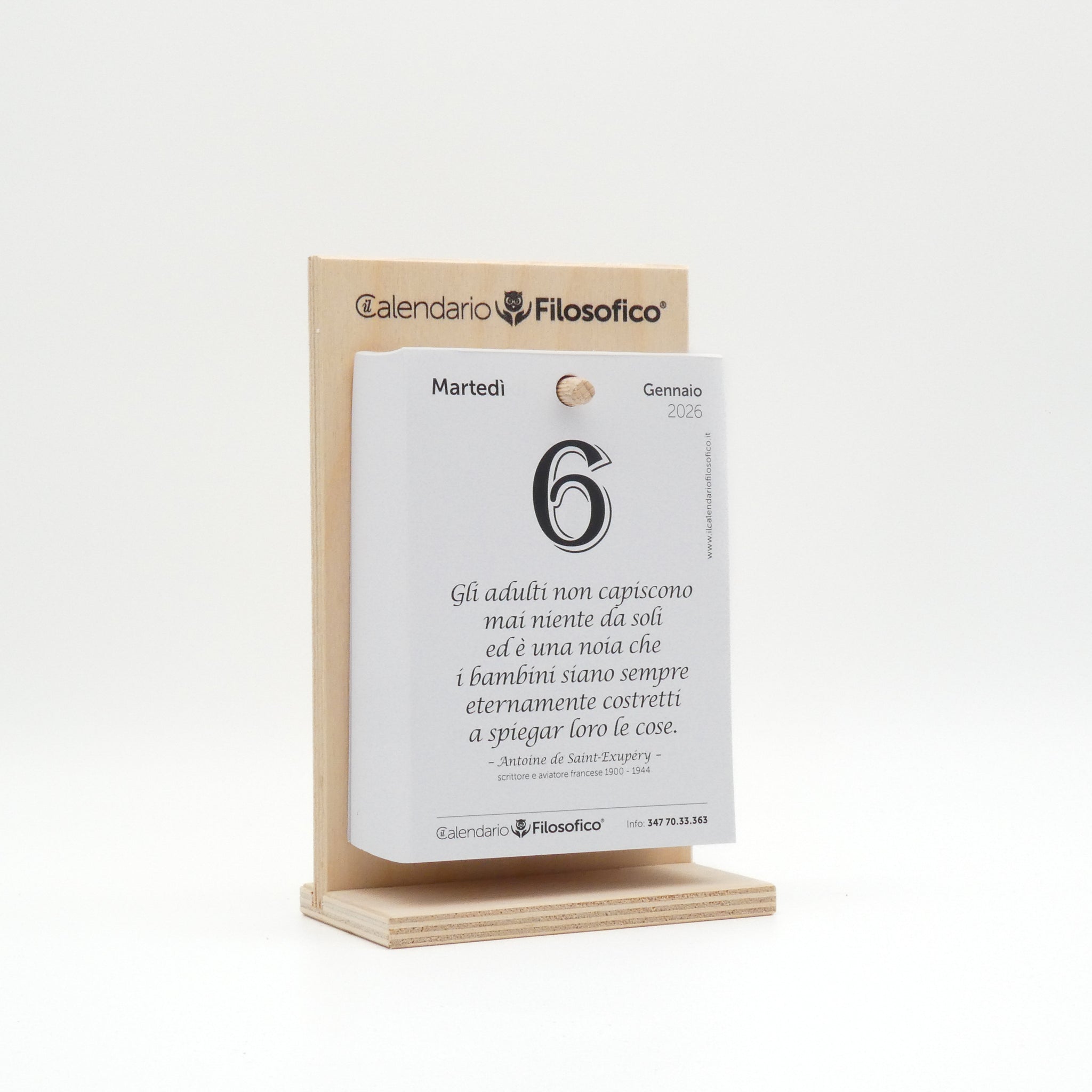 Calendario Filosofico 2026 con supporto in legno A6, interno,con data,frase e riflessione del giorno