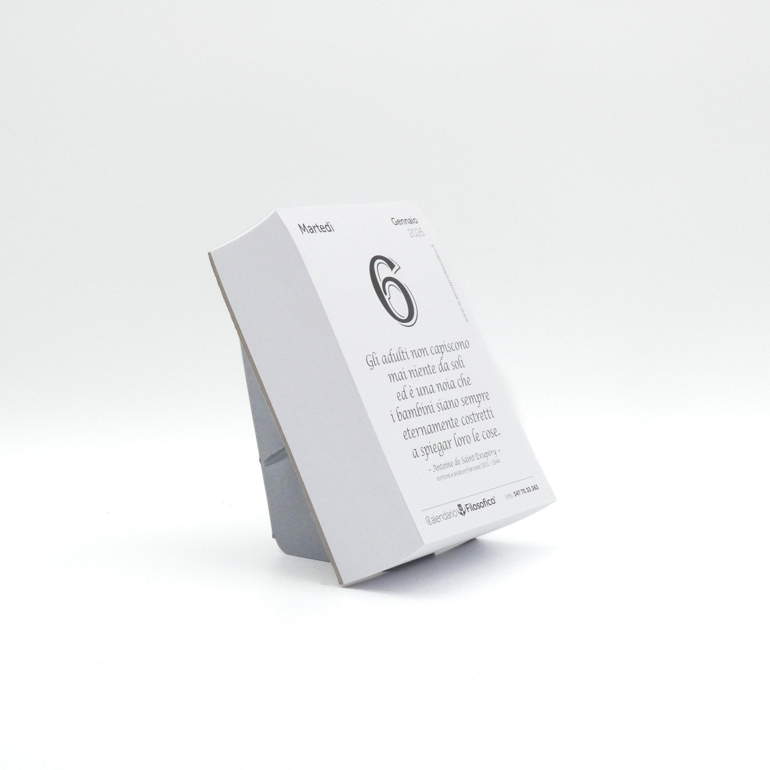 CALENDARIO FILOSOFICO 2026 - A6 PICCOLO 10 x 14 CM - CON SUPPORTO IN CARTONE  E SCATOLA REGALO