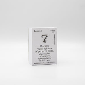 Calendrier Philosophique 2025 - Format A7 (7,5x10,5 Cm) - 365 Phrases Inspirantes - Support En Carton Inclus - Idée Cadeau Originale