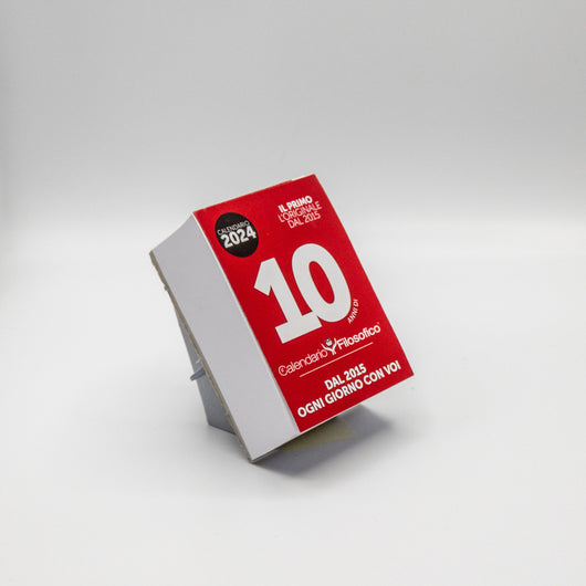 CALENDARIO FILOSOFICO 2024 - A7 MIDI 7,4 x 10,5 CM - CON SUPPORTO IN CARTONE E SCATOLA REGALO