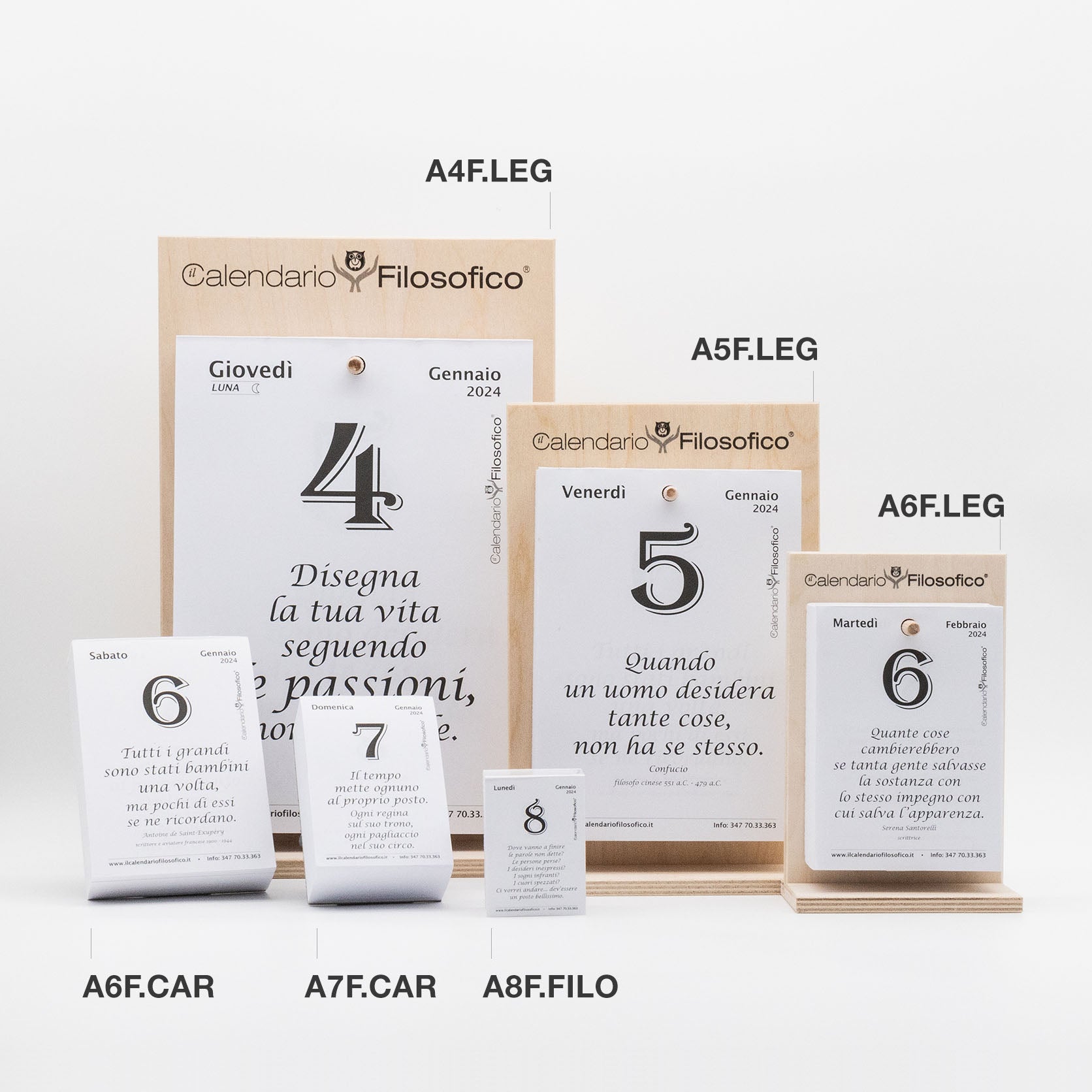 SUMMER PACK - CALENDARIO FILOSOFICO 2027 + ULTIMI 6 MESI 2026 - A6 PICCOLO 10 x 14 CM - CON SUPPORTO IN LEGNO